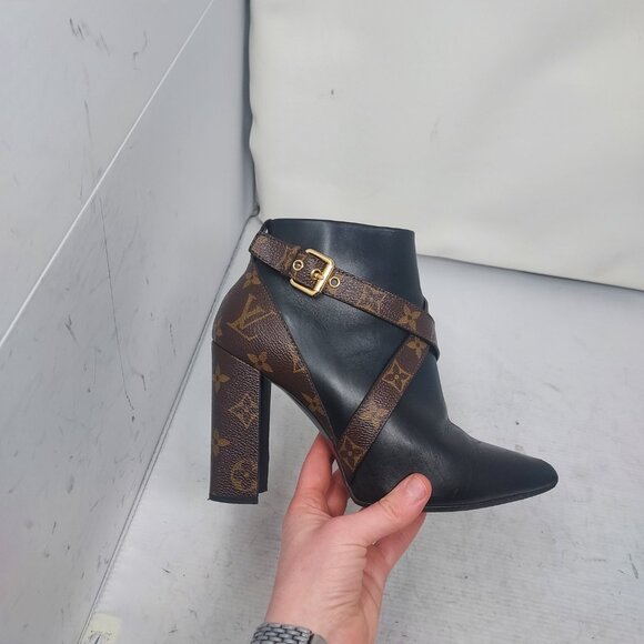 Louis Vuitton Black LV Monogram Leather Heel Boot - Picture 4 of 13